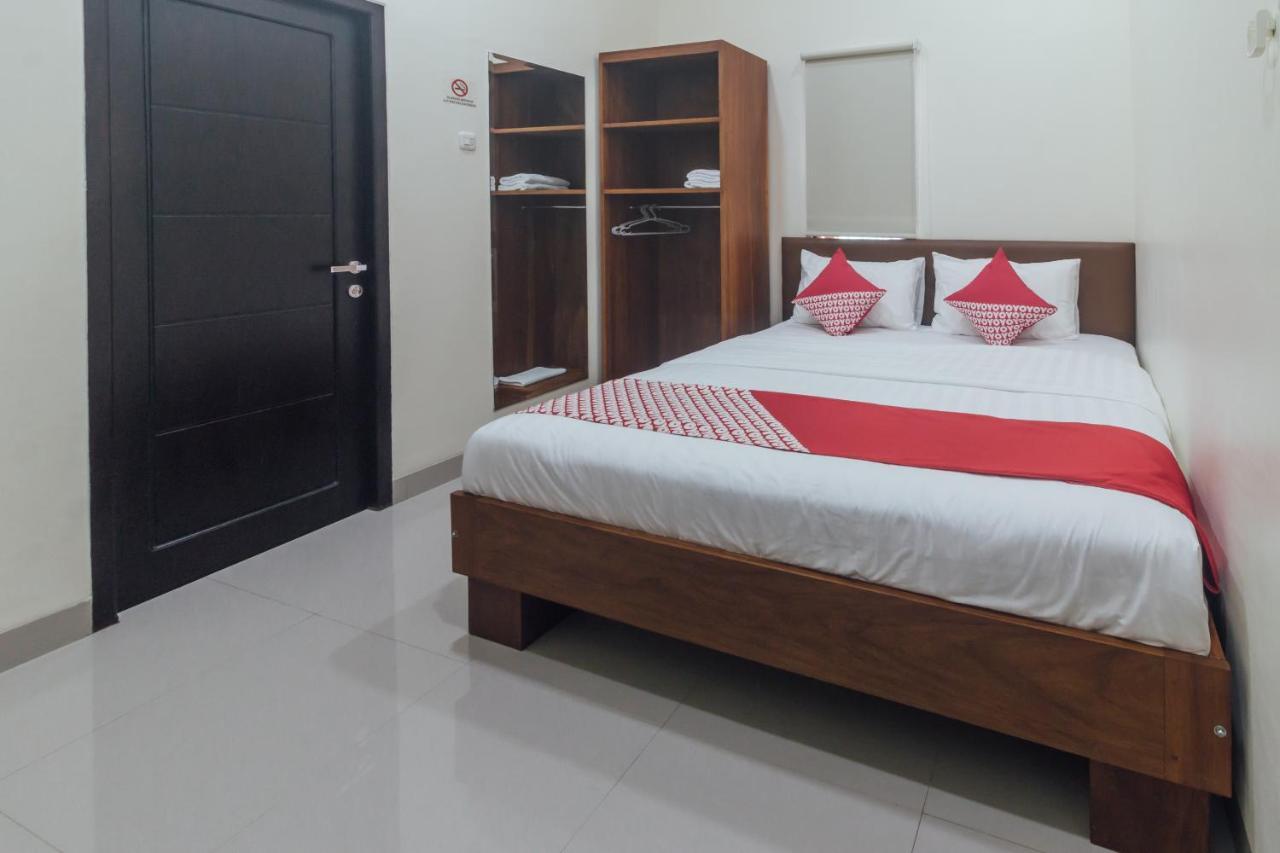 Clean & Comfort Homestay Ambon Exteriér fotografie