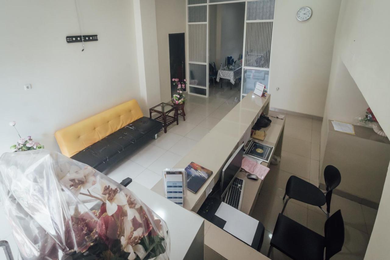 Clean & Comfort Homestay Ambon Exteriér fotografie
