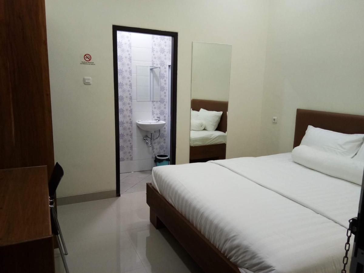 Clean & Comfort Homestay Ambon Exteriér fotografie