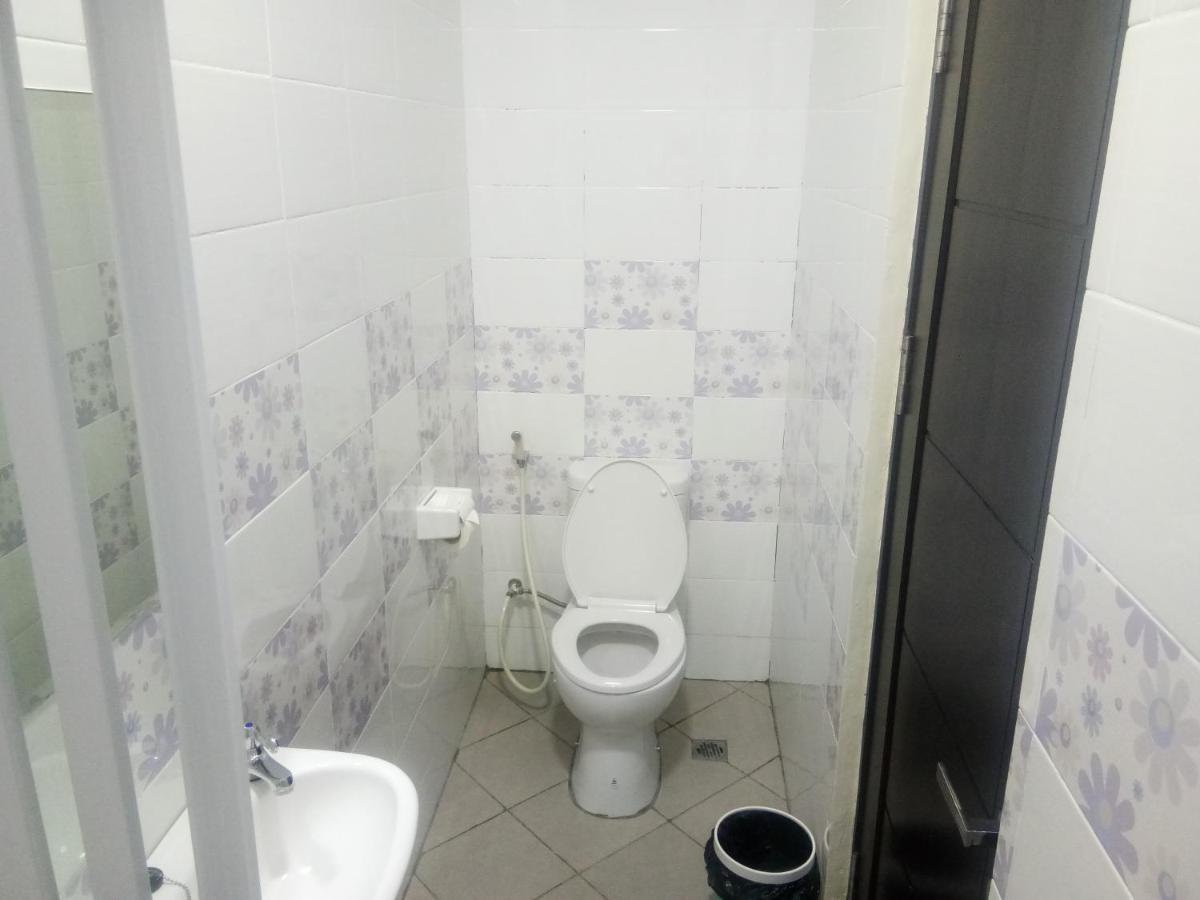 Clean & Comfort Homestay Ambon Exteriér fotografie