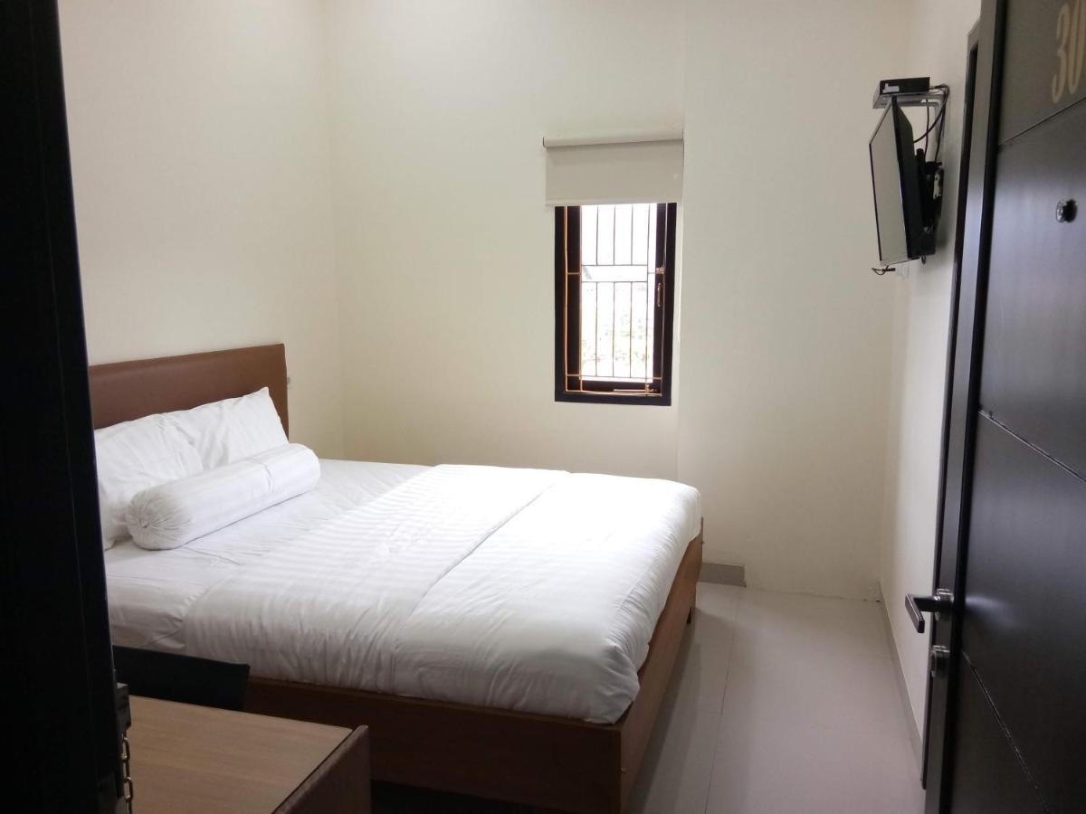 Clean & Comfort Homestay Ambon Exteriér fotografie